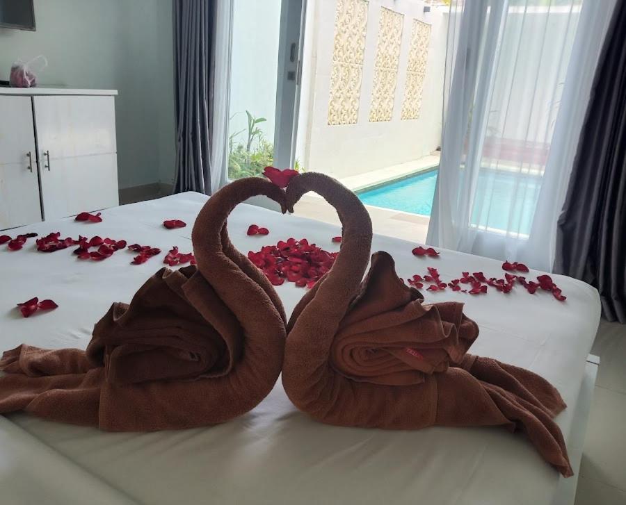 The Kayuputih Villa Lovina Eksteriør billede