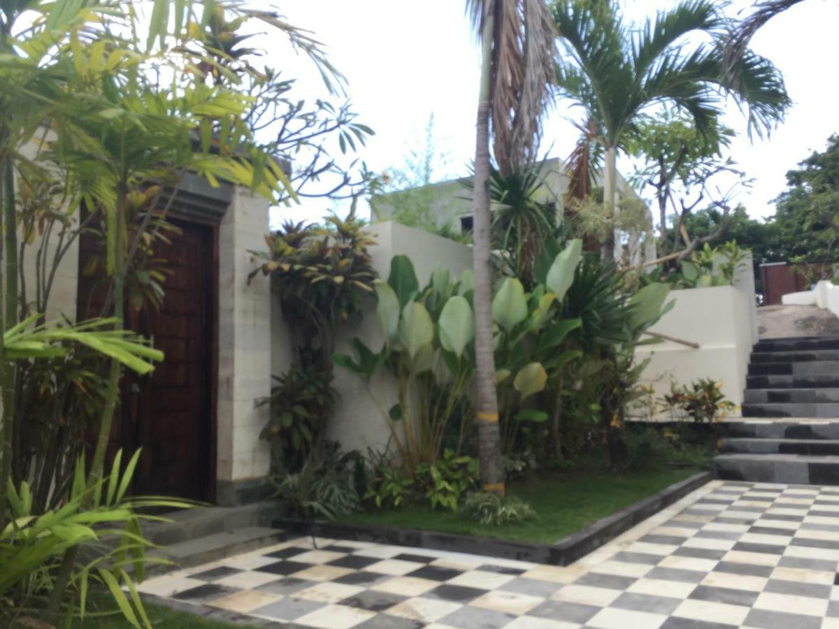 The Kayuputih Villa Lovina Eksteriør billede