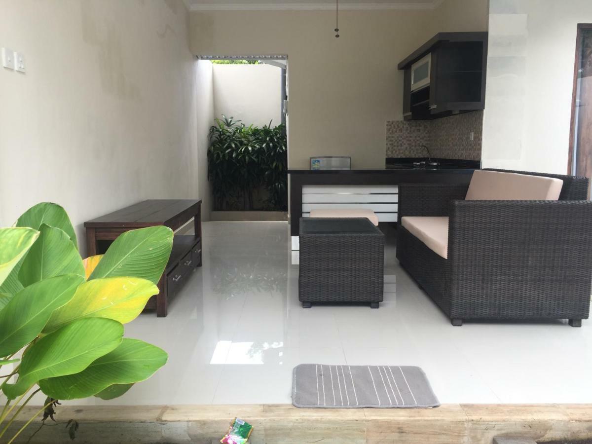 The Kayuputih Villa Lovina Eksteriør billede
